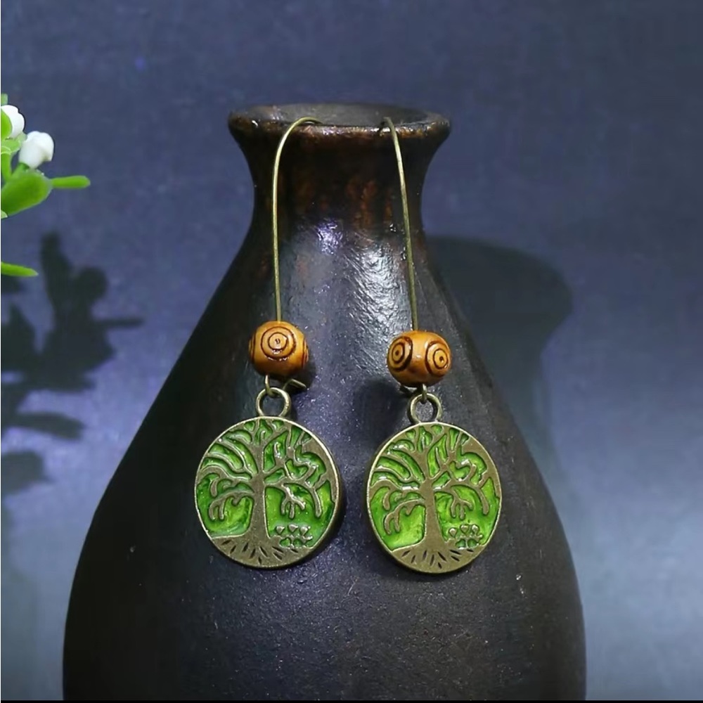 Vintage Ladies Earrings Turquoise Green ,Round Tree of Life Charm earrings